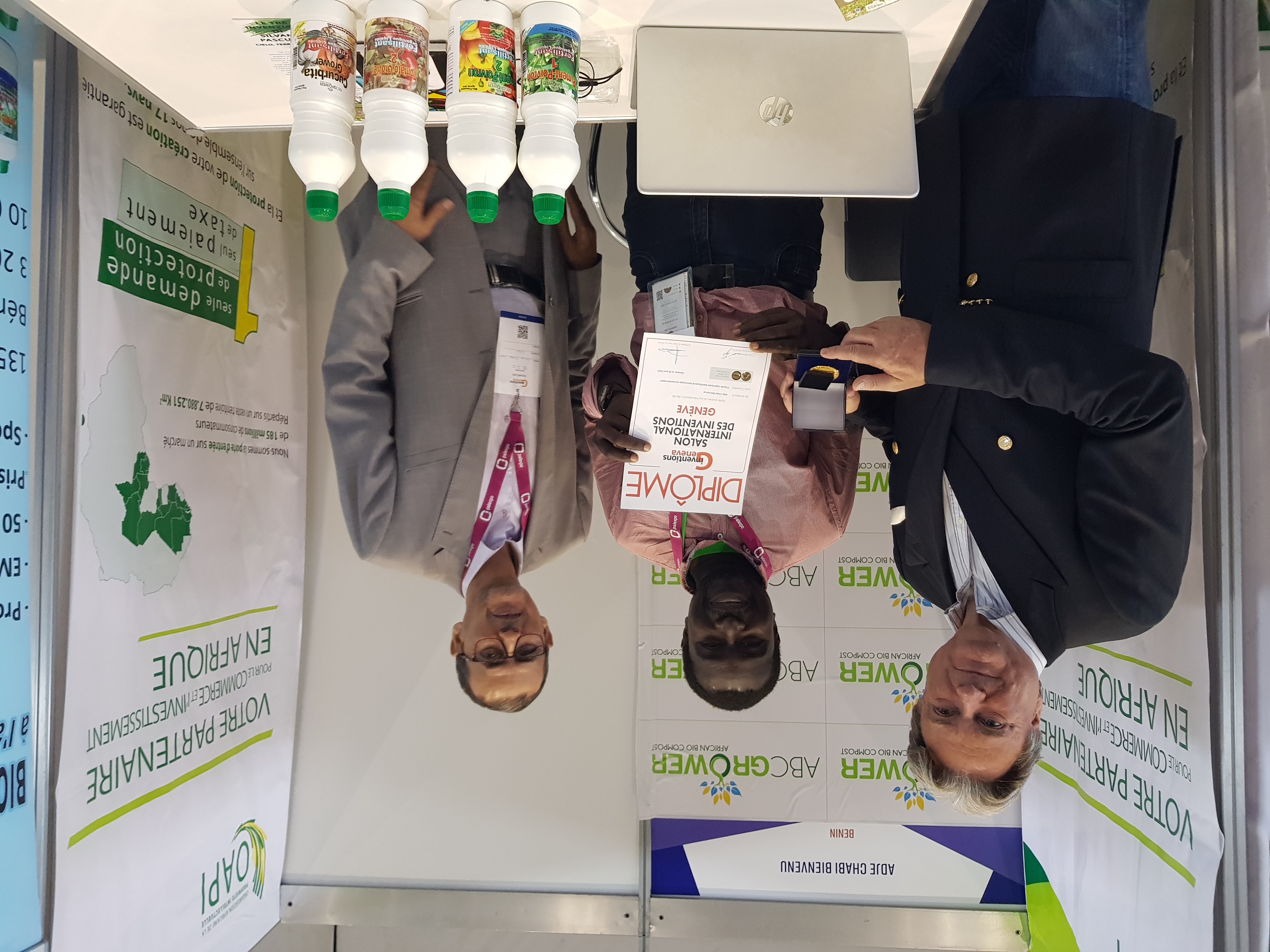 1er prix du 9ème Salon Africain